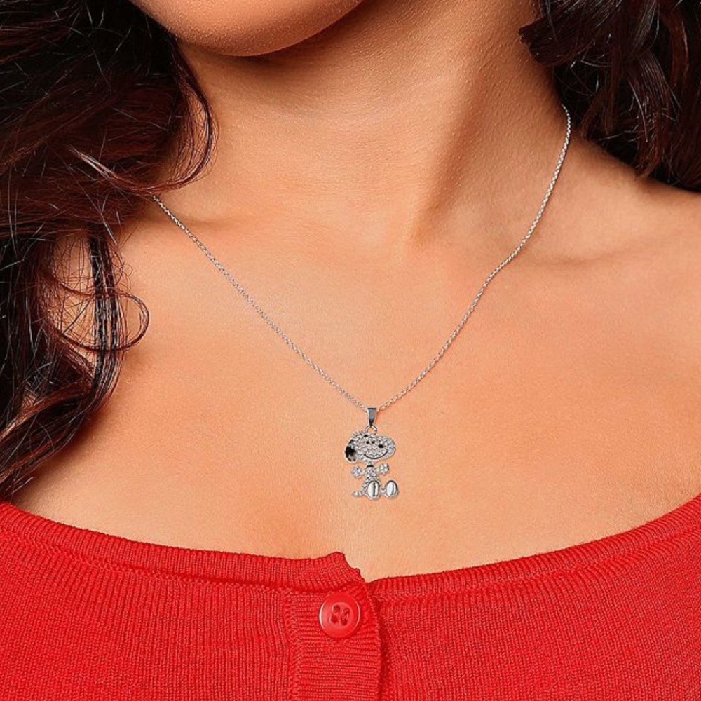 Peanuts Snoopy cubic zirconia necklace - Picture 8 of 16